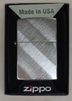 Original Zippo Feuerzeug - "Diagonall Wave" -...