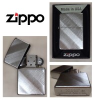 Original Zippo Feuerzeug - "Diagonall Wave" - Benzinfeuerzeug - Sturmfeuerzeug - Chrome Gebürstet mit Wellenmuster